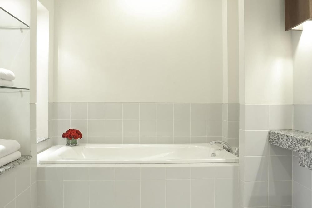 Фото Billiton Hotel & Klub