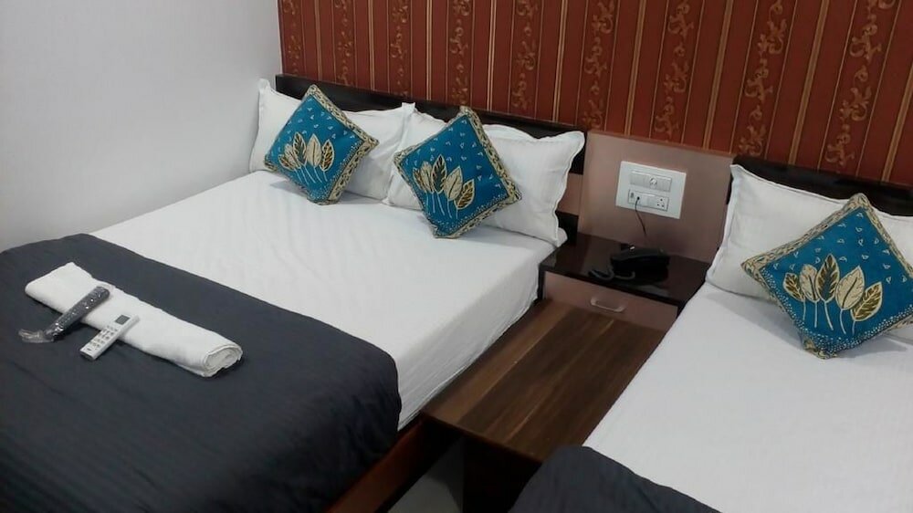 Фото Hotel Sion Residency