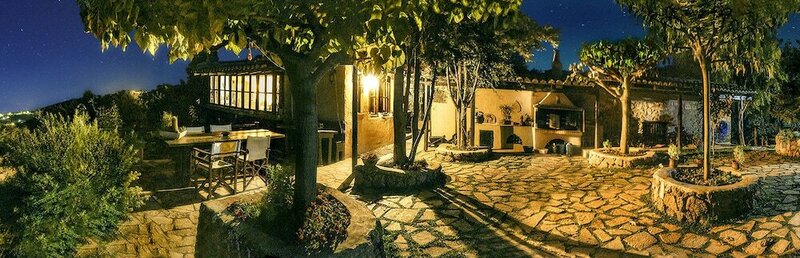 Гостиница Ampelos Estate