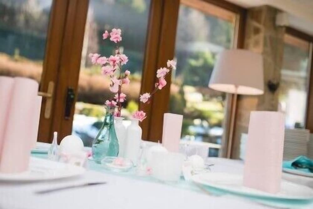 Фото Hotel & Garden U Holubů