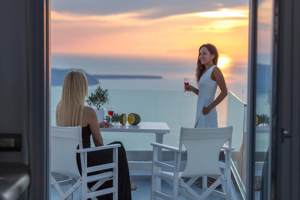 Фото Unique Suites