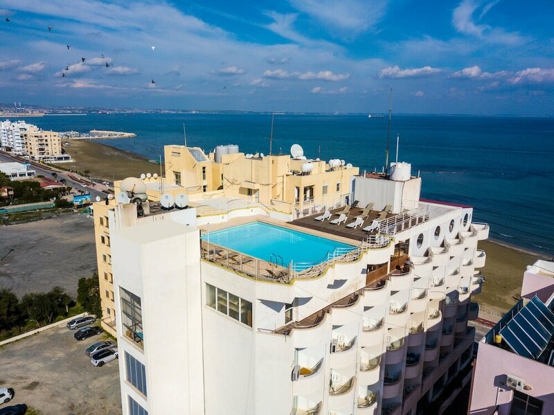 Гостиница Flamingo Beach Hotel в Ларнаке