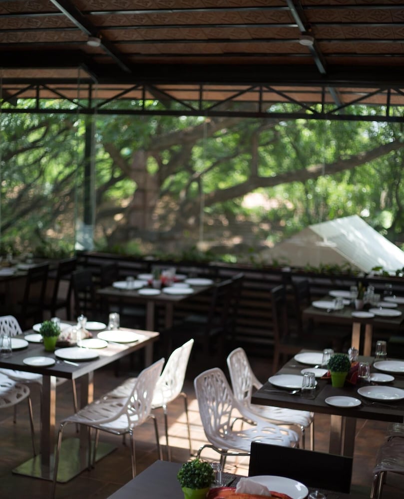 Фото Hm Suites & Studios Bangalore