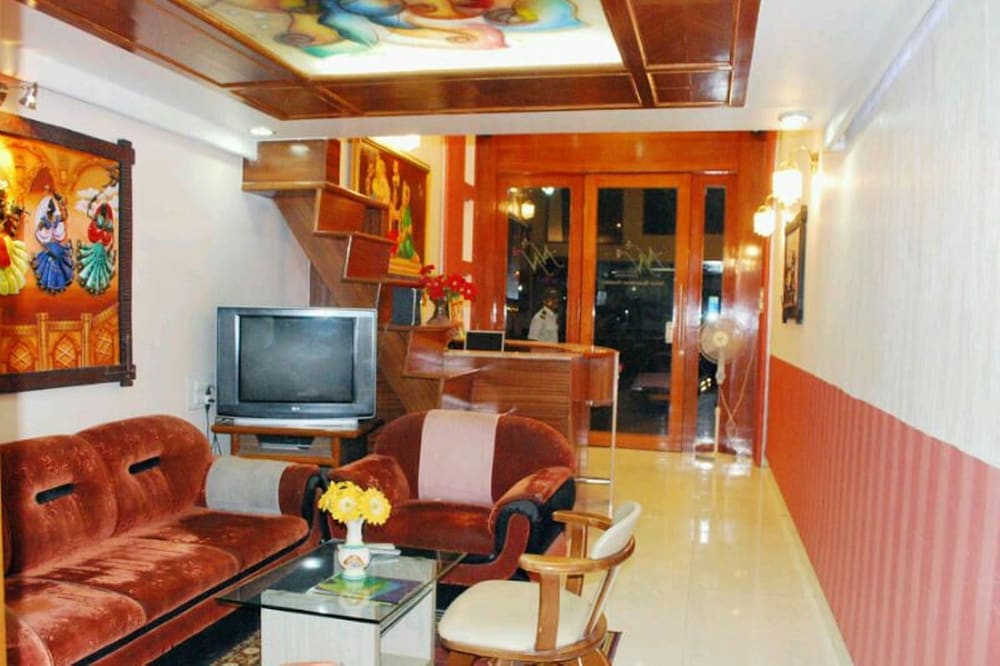 Фото Hotel Nanashree Grand