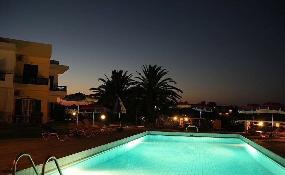 Фото Esperides Apartments