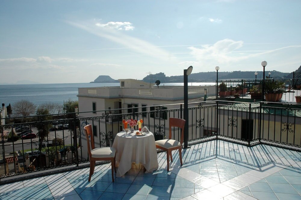 Фото Villa Luisa Hotel Residence Beauty Farm