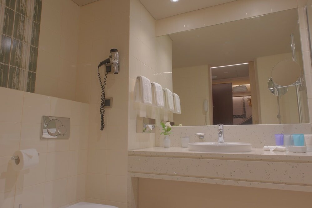 Фото Epic Sana Marquês Hotel