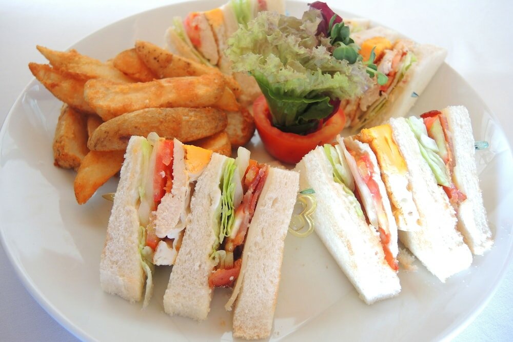 Фото Andaman Beach Suites Hotel