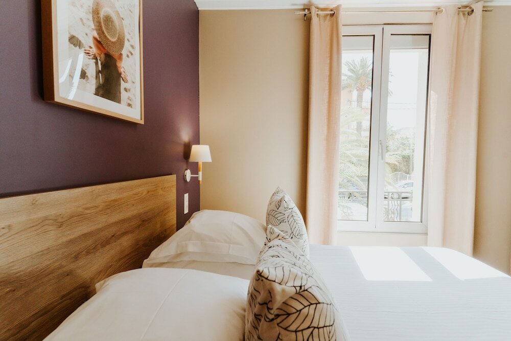 Фото Hotel Le Petit Castel