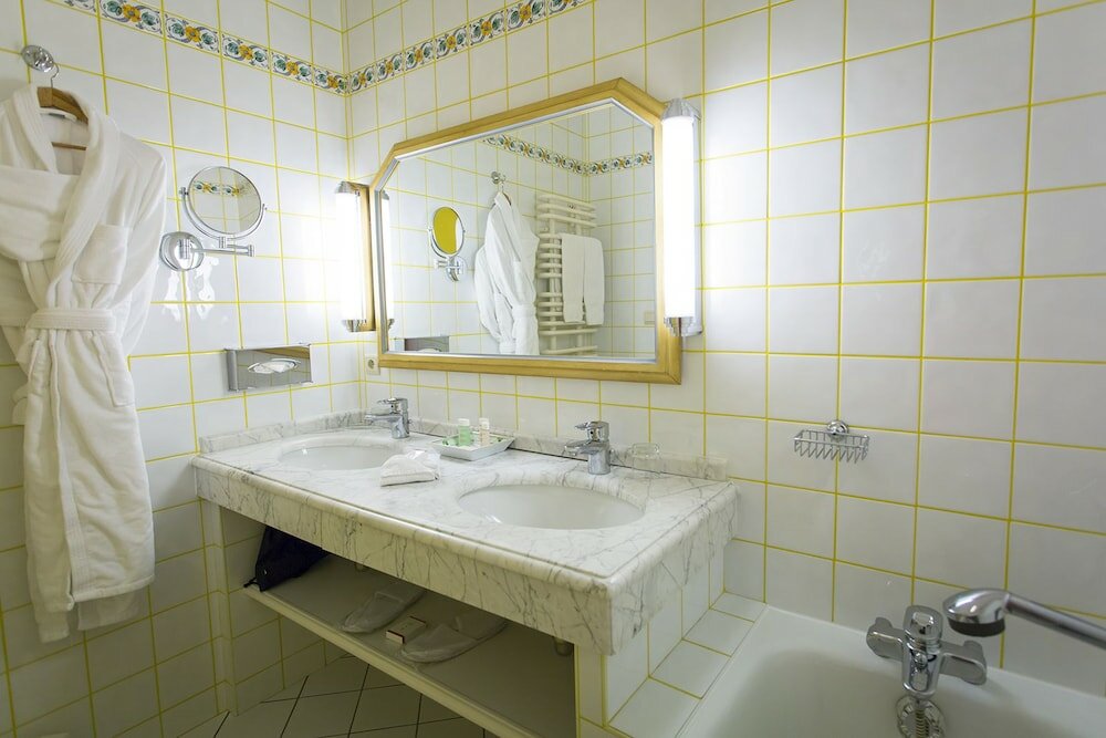 Фото Le Manoir au Lac