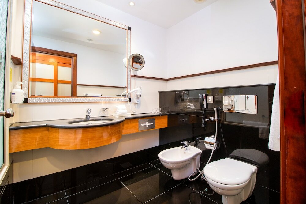 Фото Holiday Inn Kuwait Salmiya