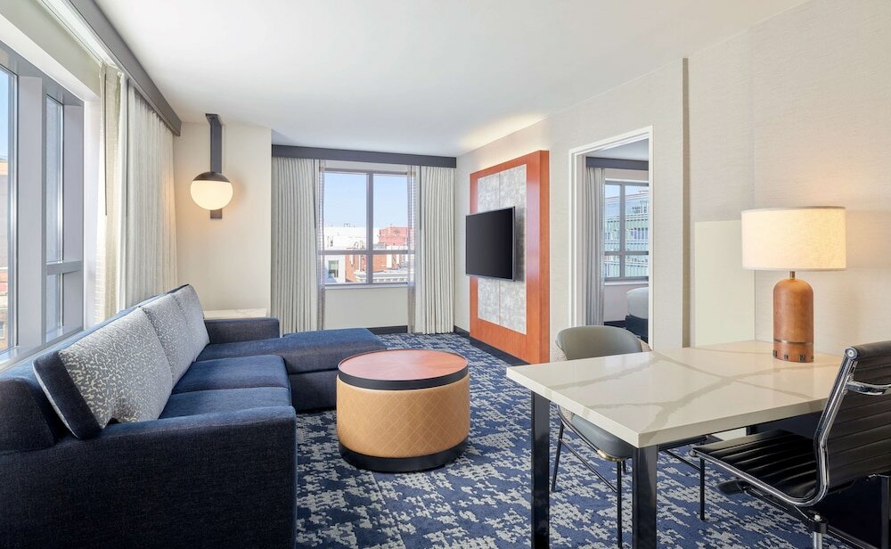 Фото Embassy Suites by Hilton Washington D. C. – Convention Center