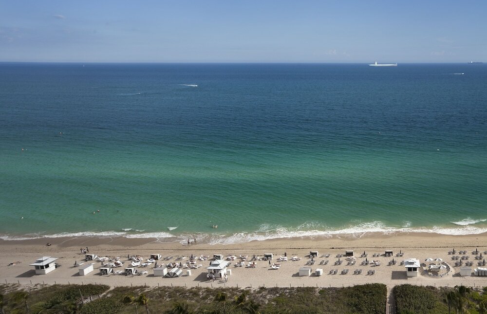 Фото Fontainebleau Miami Beach