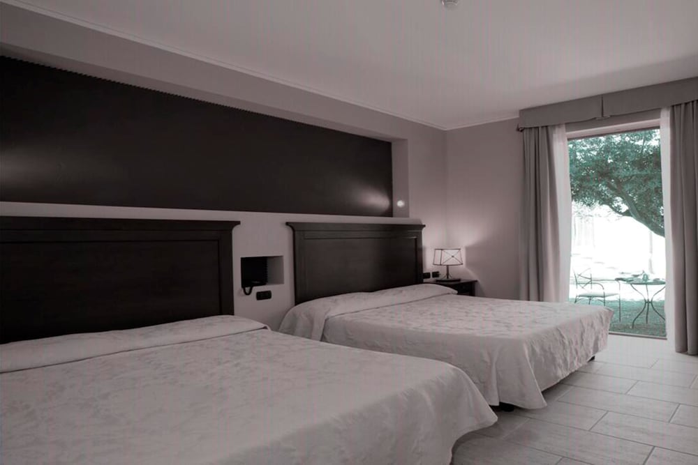 Фото Hotel Il Parco degli Ulivi