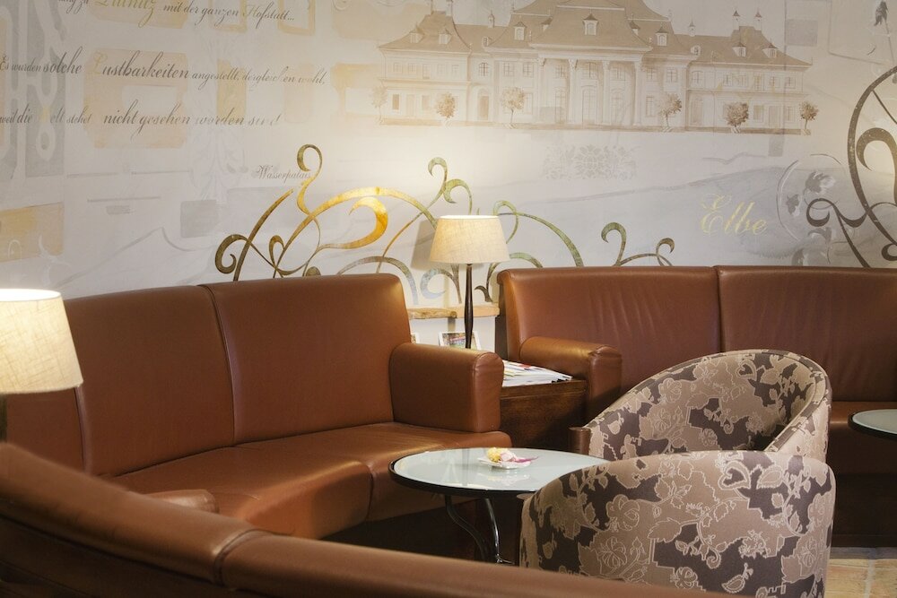 Фото Schloss Hotel Dresden-Pillnitz