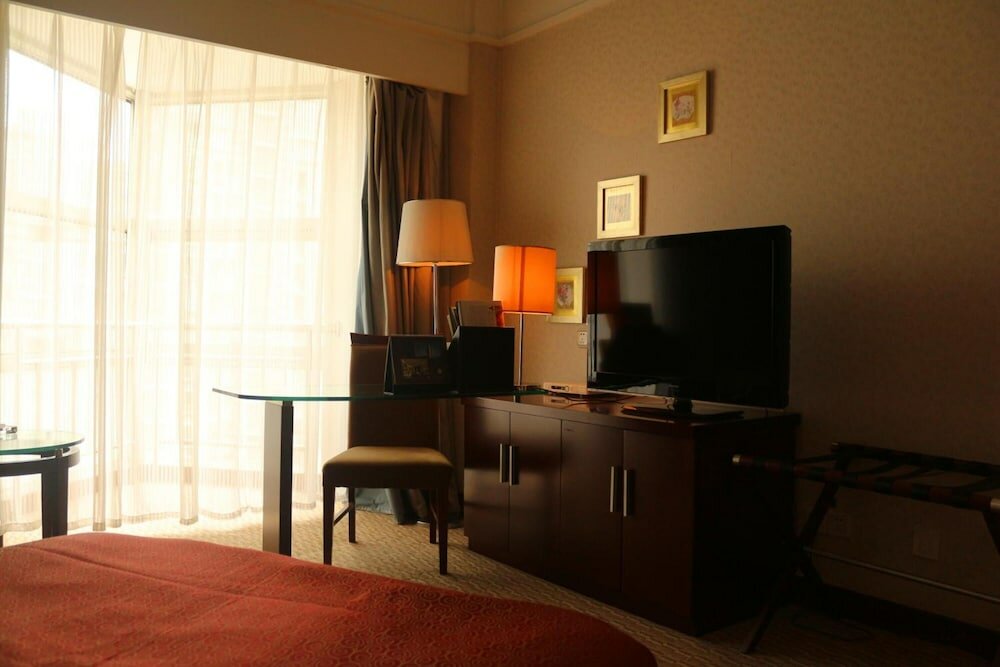 Фото Jinling Jingyuan Plaza