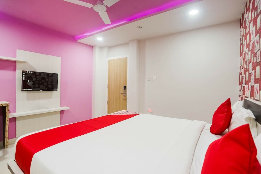 Фото Oyo 47488 Hotel Keshmin