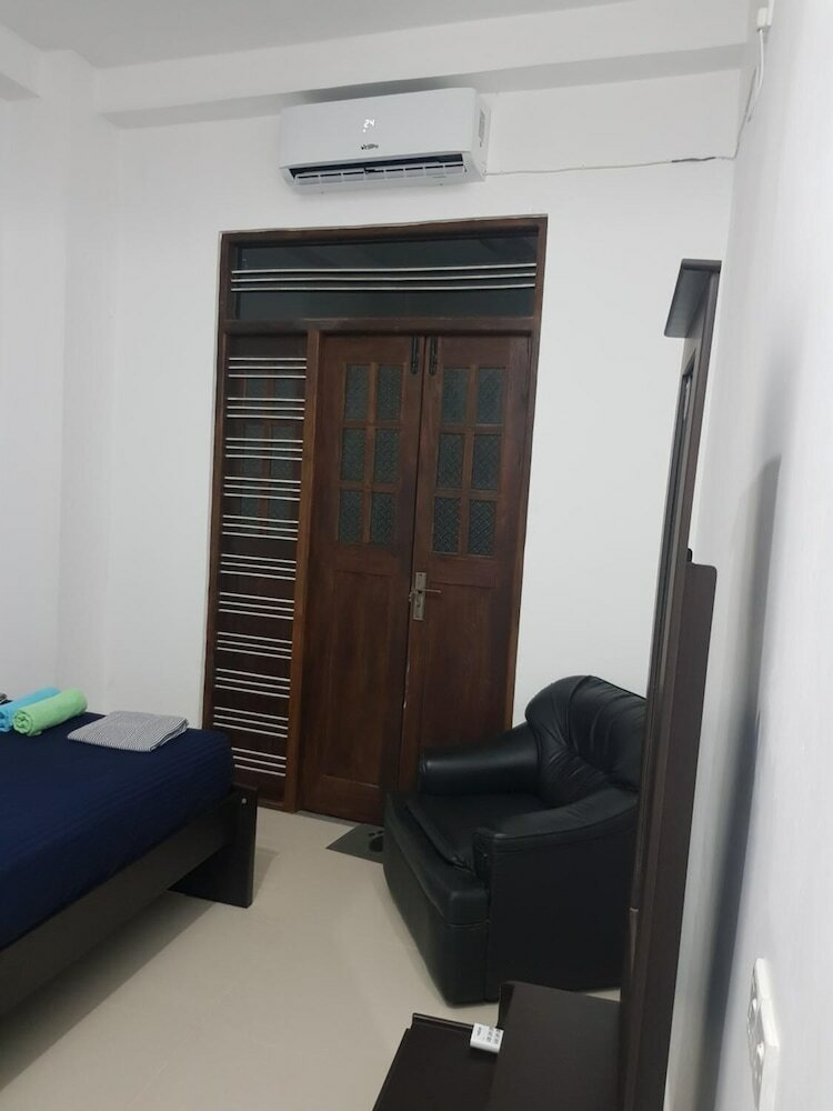 Фото Steps Backpackers Hostel