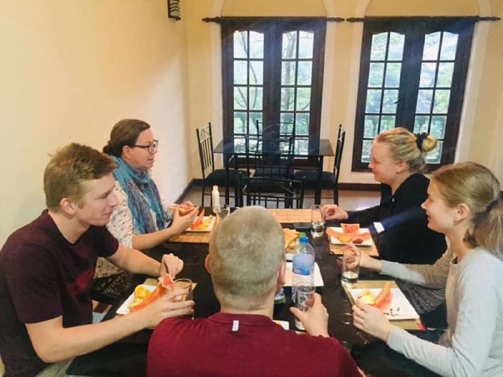 Фото Travel Hub Kandy