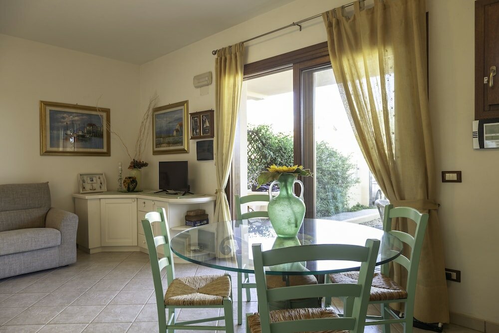 Фото Aria Di Vacanza - Mirtillo Cod 9