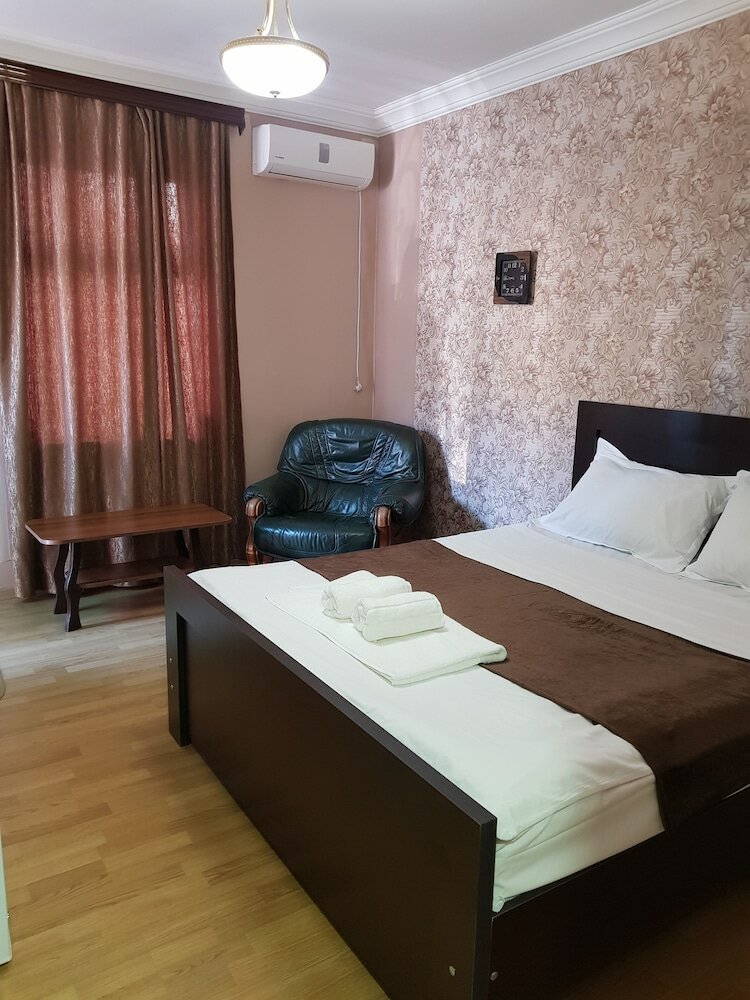 Фото Hotel Mariana