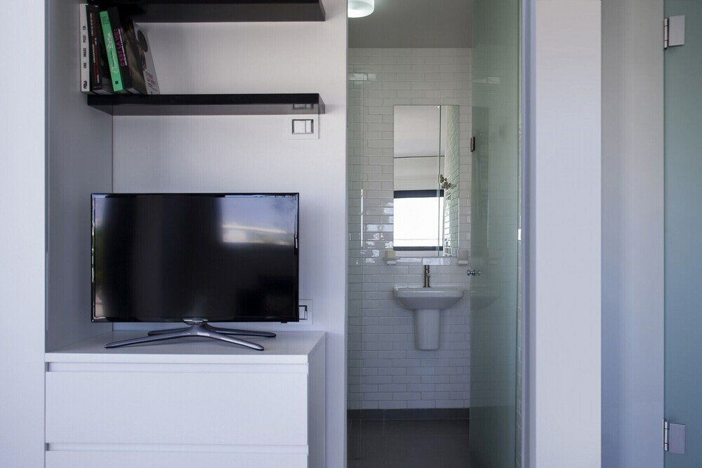 Фото Апартаменты Design 2 Bdr Duplex Penthouse Rothschild Tl54