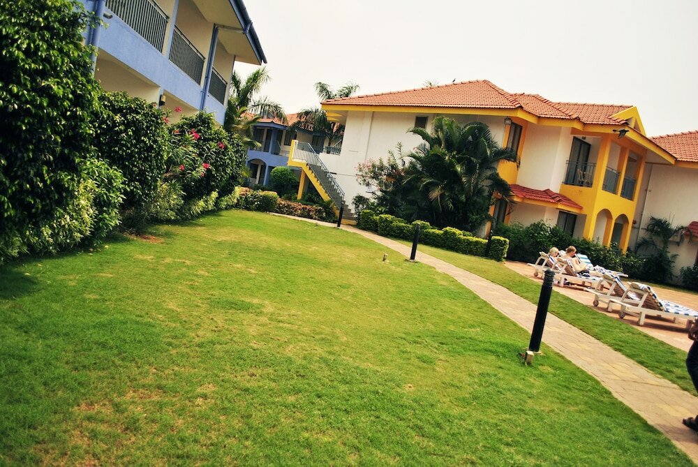 Фото Regenta Baywatch Resort Goa