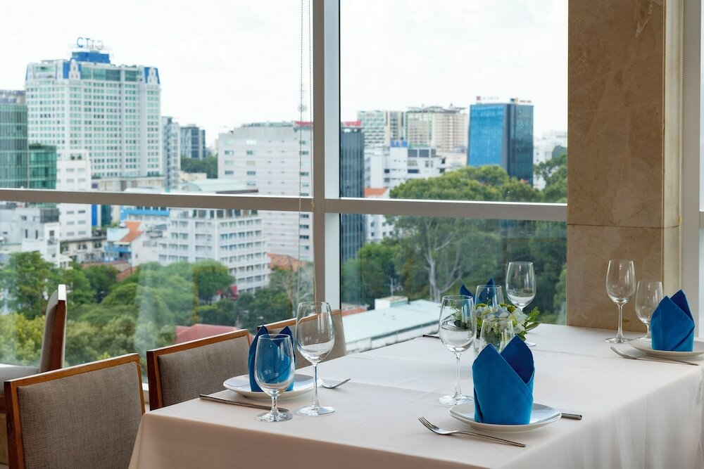 Фото Отель Harmony Saigon Hotel & Spa