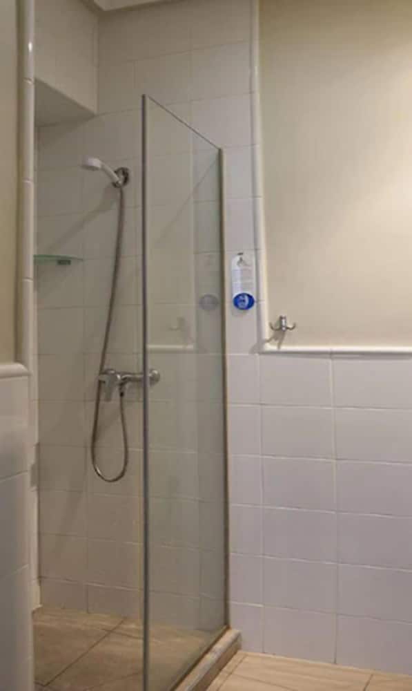 Фото Hostal Madrid