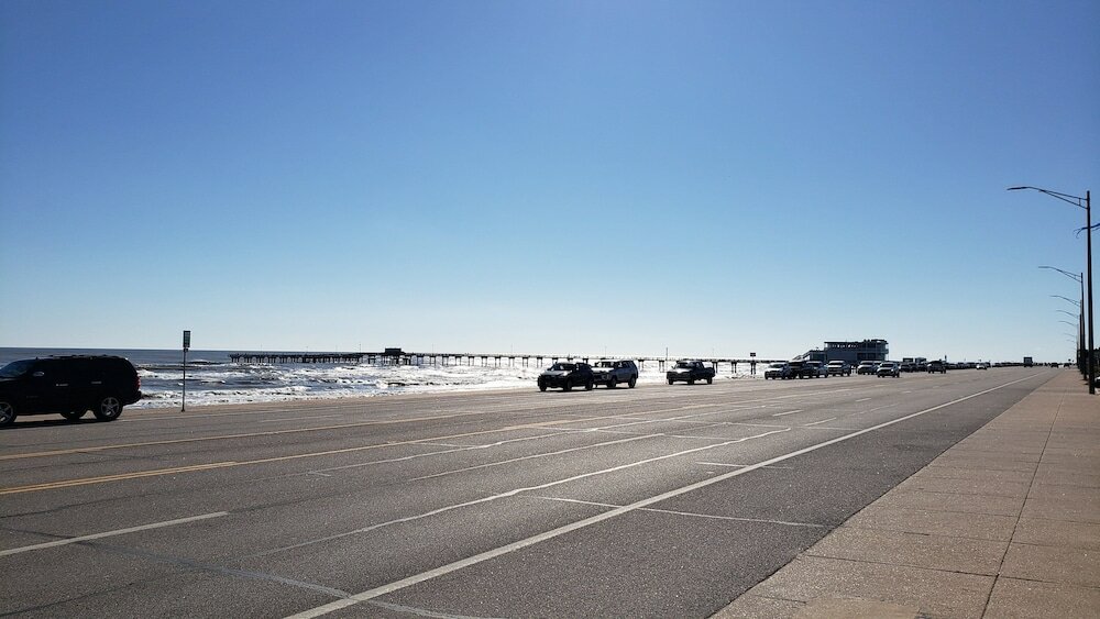 Фото Holiday Inn Express Hotel & Suites Galveston West-Seawall, an Ihg Hotel