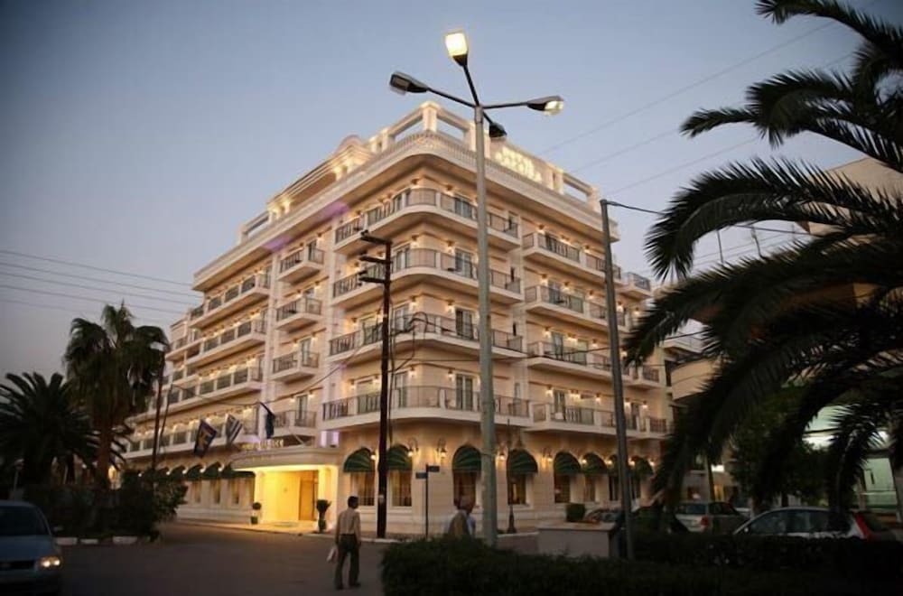 Фото Nafsika Palace