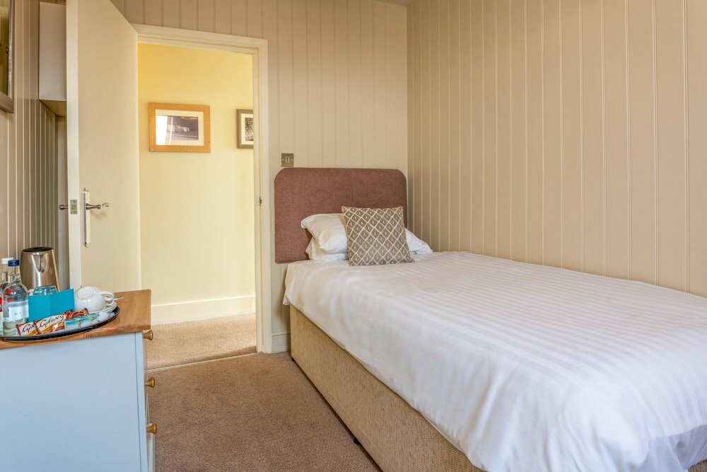 Фото Royal Albion Hotel