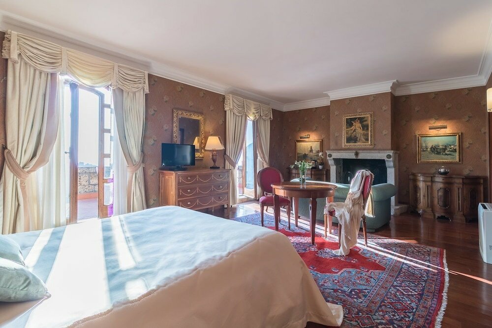 Фото Hotel Torre Sant Angelo