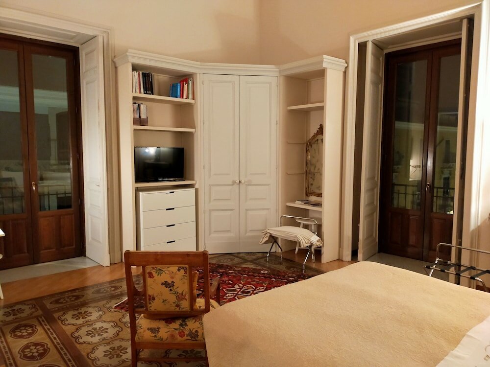 Фото B&b Crociferi Catania