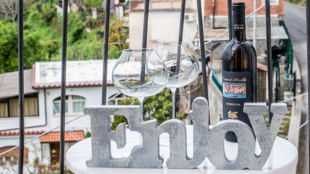 Фото Albergo Diffuso Bacco Furore