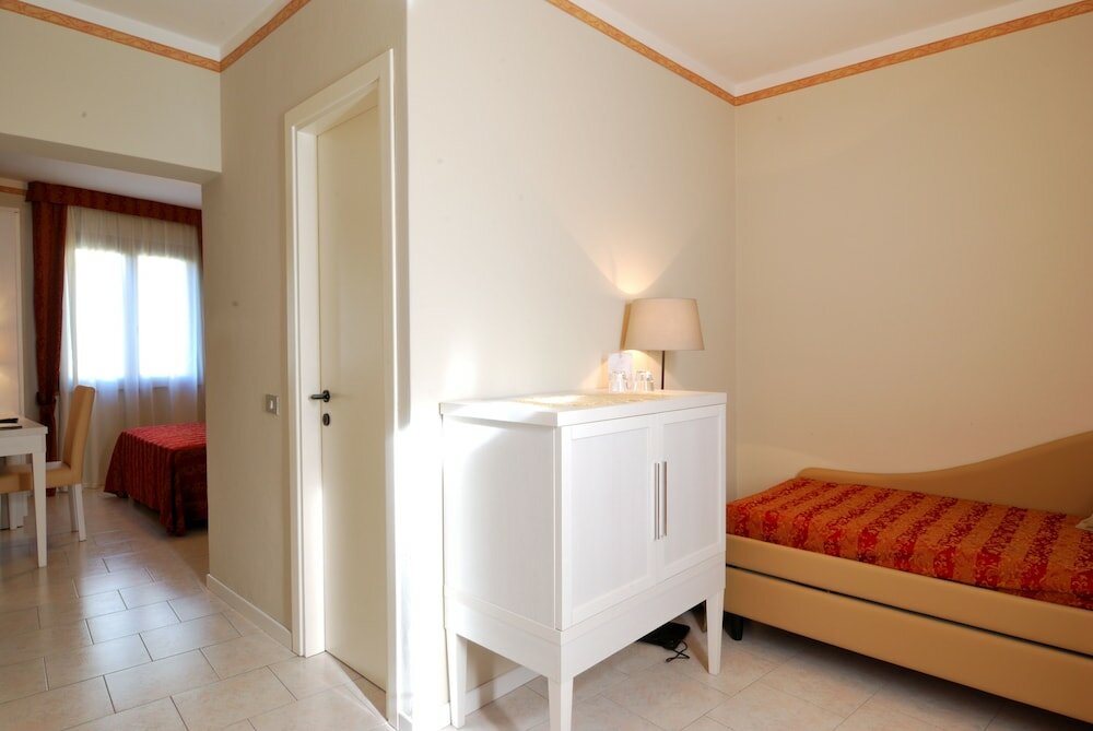 Фото Hotel Eden Salò