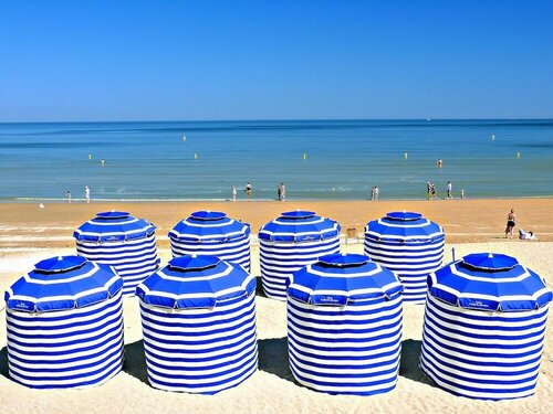 Гостиница Hôtel des Thermes et du Casino в Кане