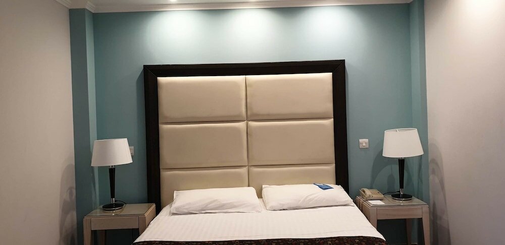 Фото Castelli Hotel