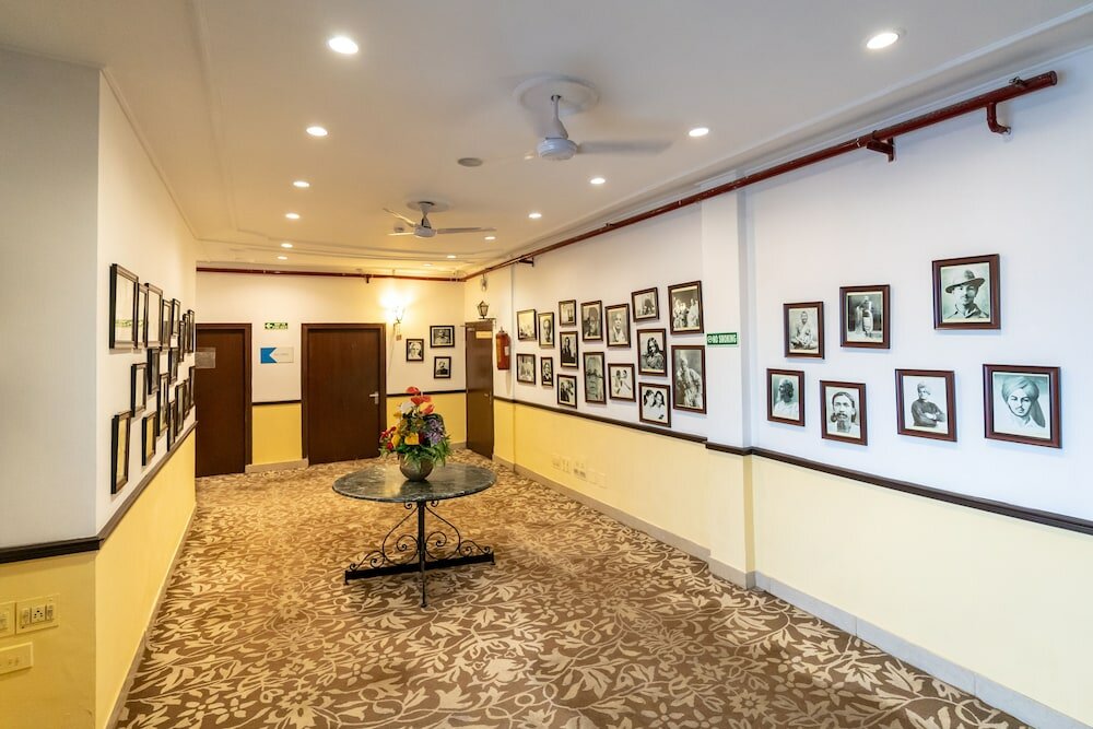 Фото The Lindsay