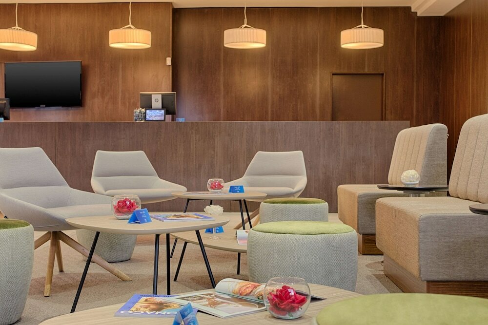 Фото Hotel NH Nice