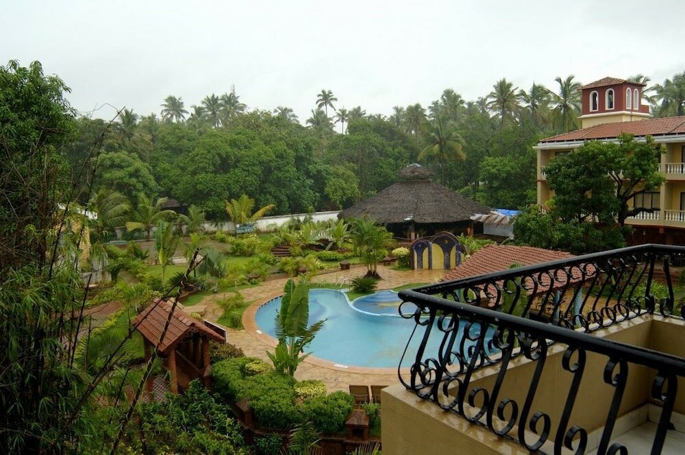 Фото отеля 2