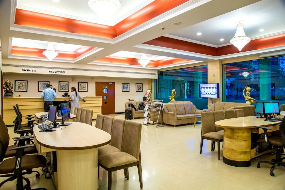 Фото отеля 2