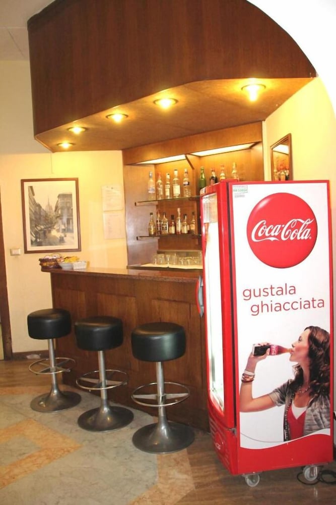 Фото Hotel Vecchia Milano