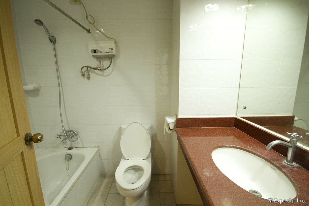 Фото Diplomat Hotel