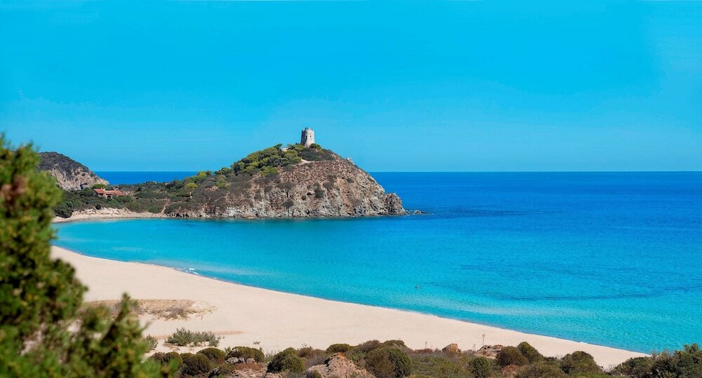 Фото Conrad Chia Laguna Sardinia