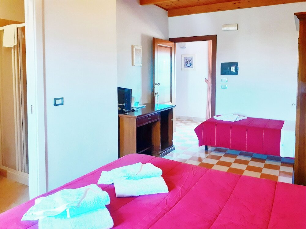 Фото Villa Maria Pia