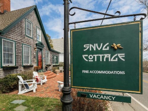 Гостиница Snug Cottage