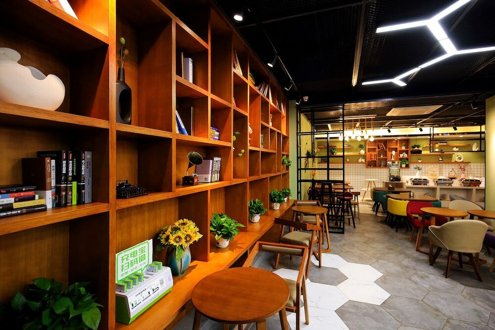 Фото Immersing Hotel Guihu Branch