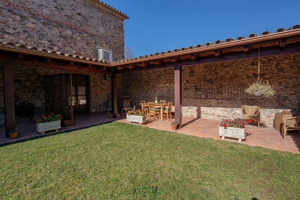 Фото Mas Can Calet Aparthotel