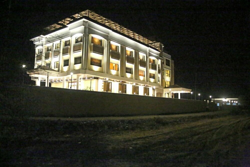 Фото Hotel Lavanya Palace